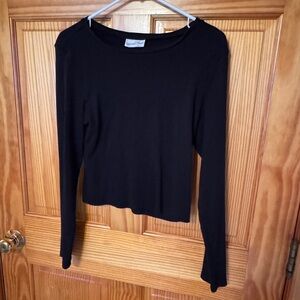 Universal Thread Black Long Sleeve Tee
